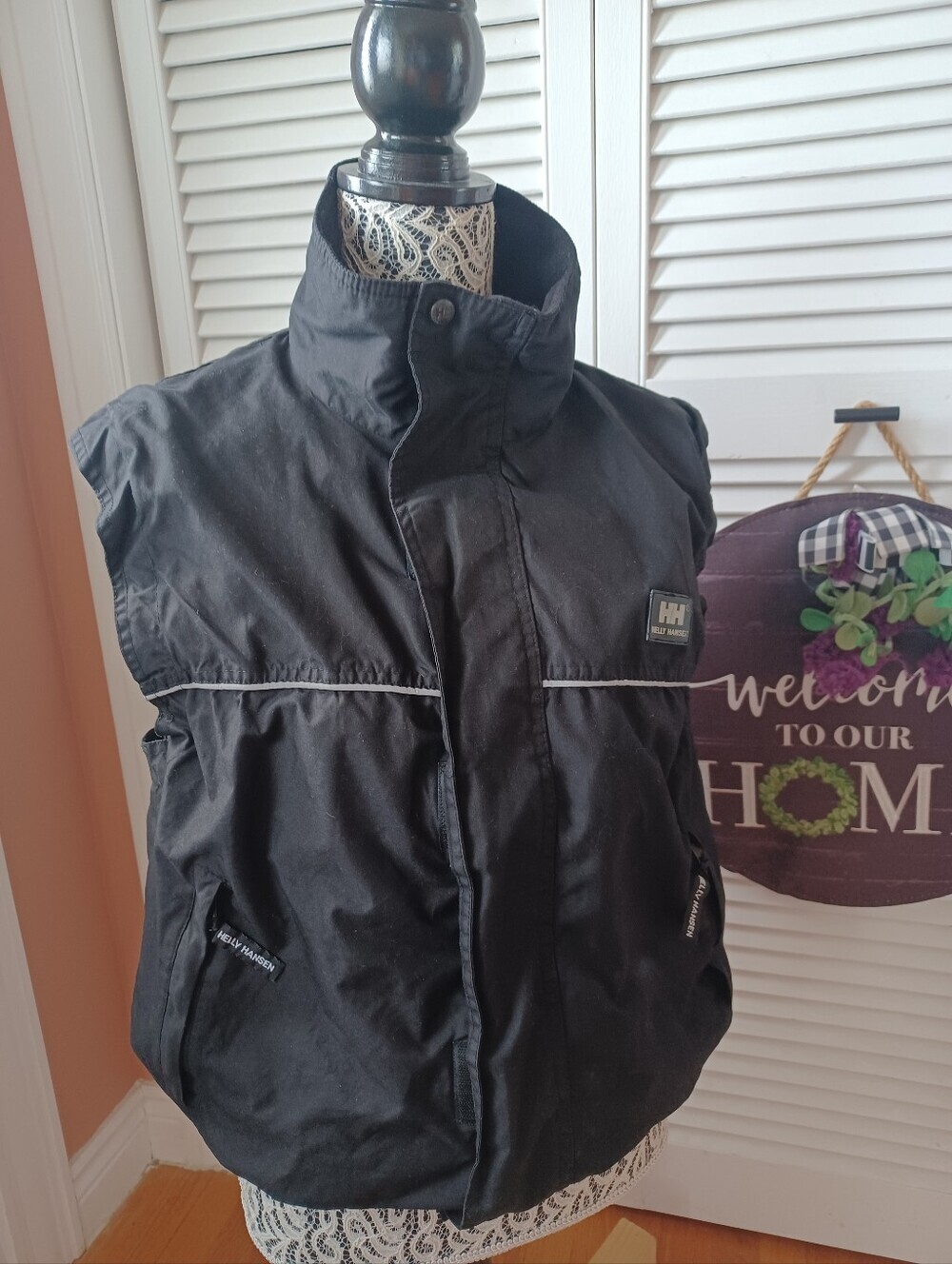 Helly Hansen Compass AV300 Vest with Grey Piping strip Polar Interior Ladies Med